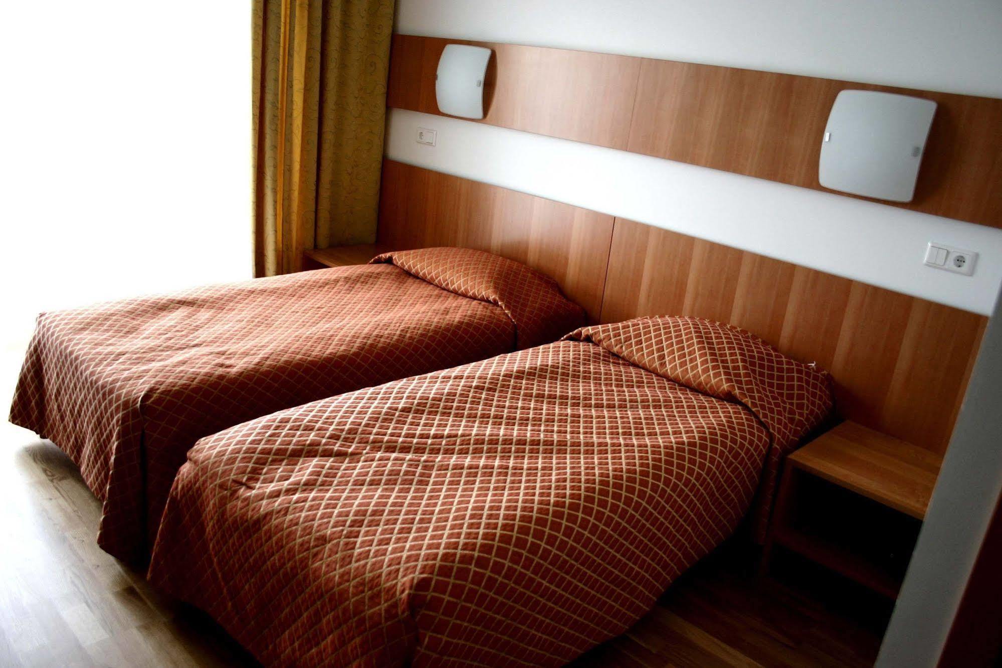 Raadimoisa Hotell Tartu Exterior foto